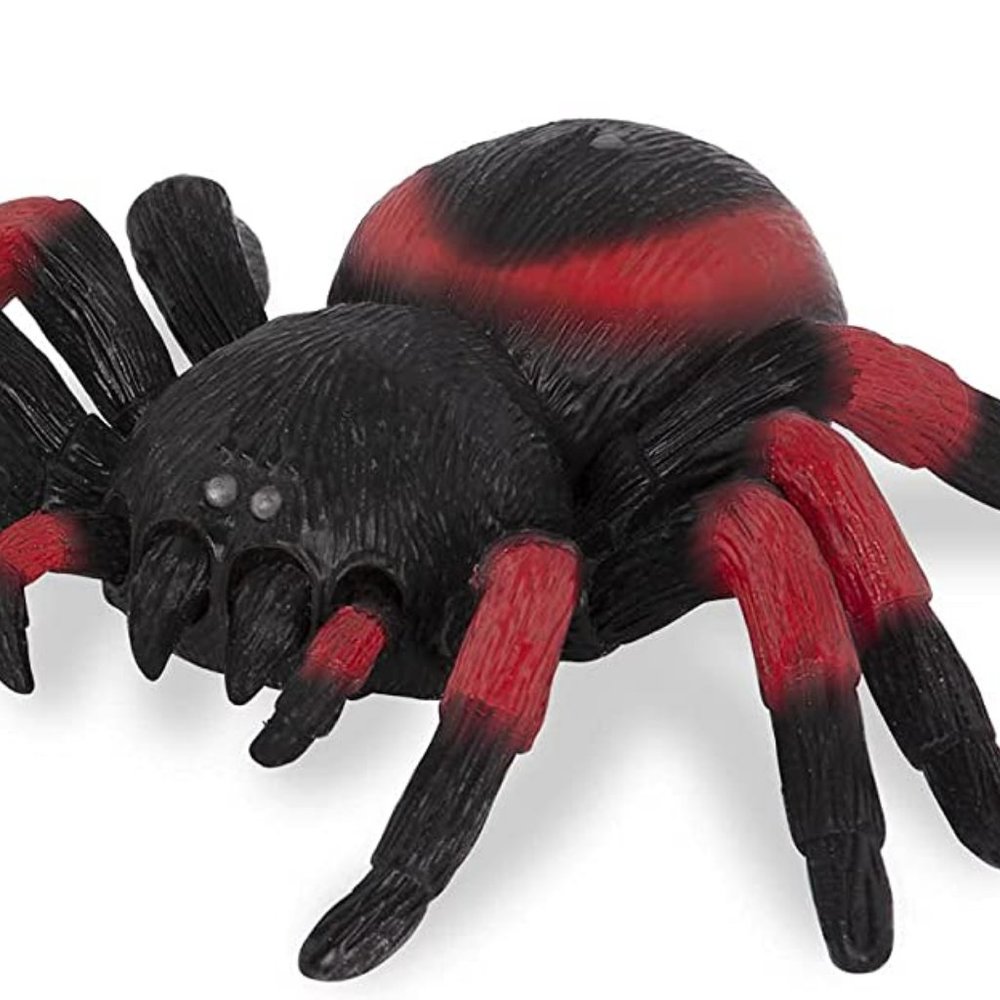 Terra by Battat  - Red Infrared Remote Control Tarantula